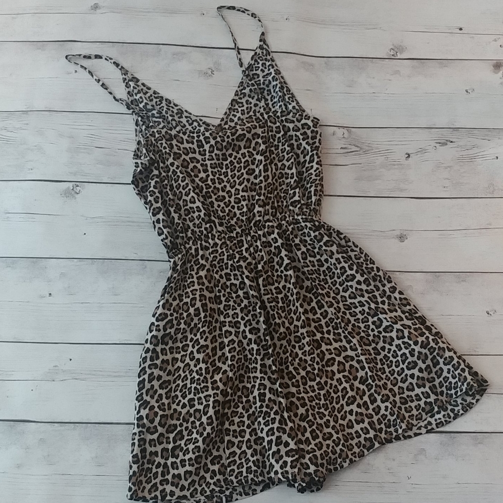 H&M Leopard Roper - Picture 3 of 8